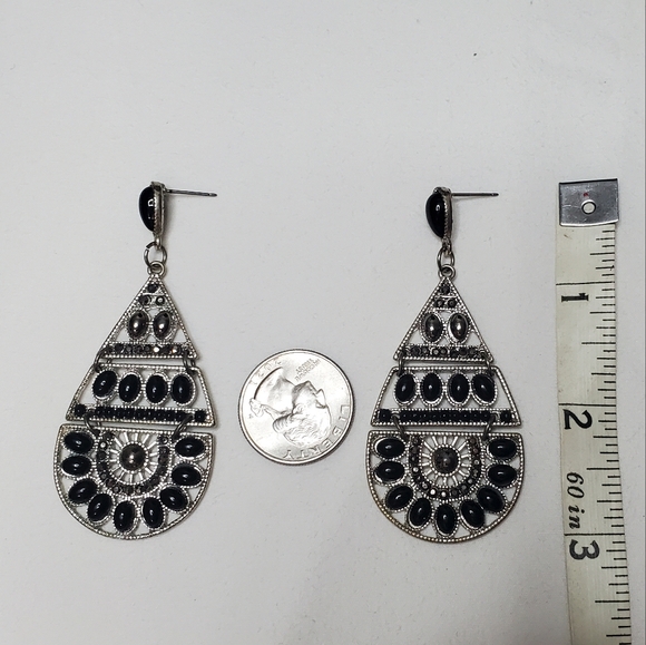 Teardrop Silver and Black Dangle Earrings - Picture 10 of 10